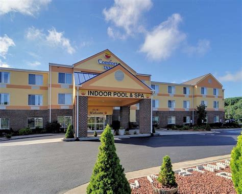 comfort inn west virginia locations.